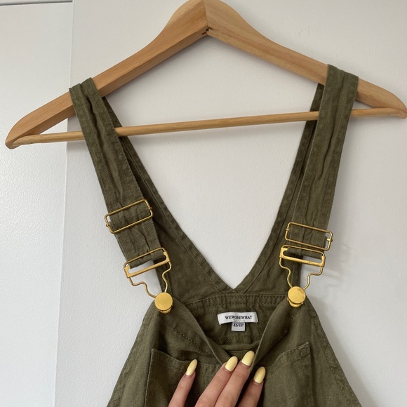 WeWoreWhat Olive Green Linen Short Overalls - Picture 3 of 6